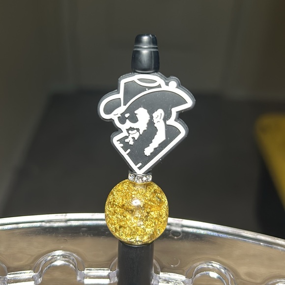 “Rip” Yellowstone Pen 1 Of 1 - Picture 2 of 3